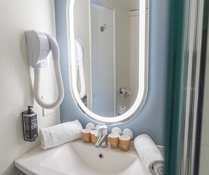 ダブルベッドスタンダードルーム, Ibis Granville Port De Plaisance