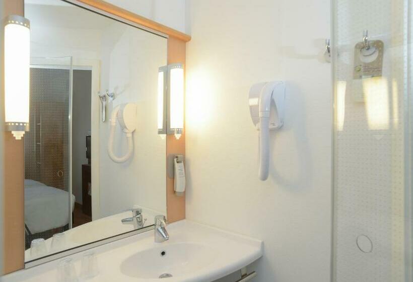 Номер Стандарт, Ibis Monterrey Valle