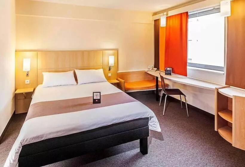 اتاق استاندارد با تخت دوبل, Ibis Praha Wenceslas Square