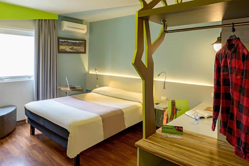 דירת חדר, Ibis Styles Curitiba Centro Civico