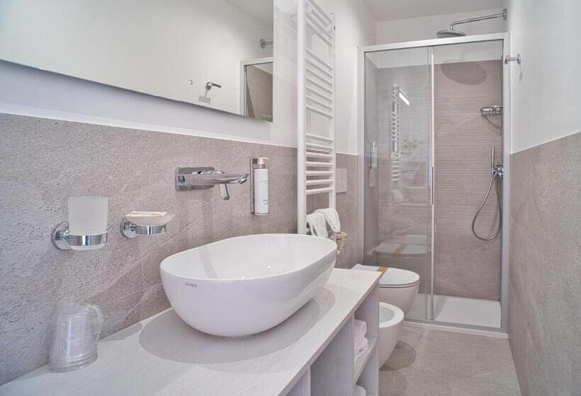 Номер Стандарт с Балконом, Medusa