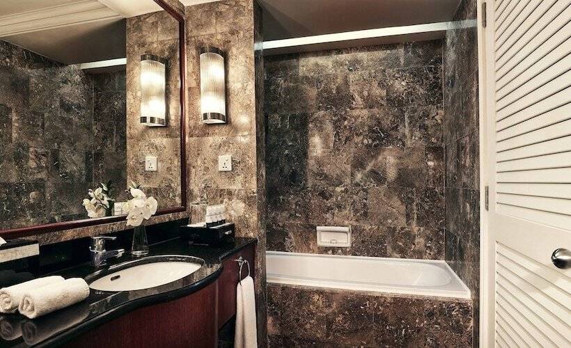 سوئیت پریمیوم, Pan Pacific Hanoi