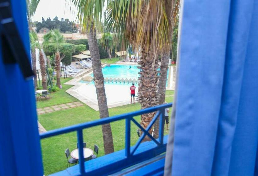 Номер Стандарт Вид на Бассейн, Senator Agadir