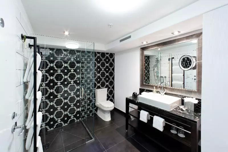 バルコニー付スイート, St Moritz Queenstown Mgallery By Sofitel