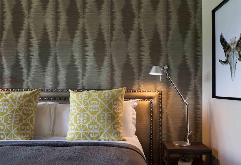 Номер Стандарт Двуспальная Кровать, St Moritz Queenstown   Mgallery By Sofitel
