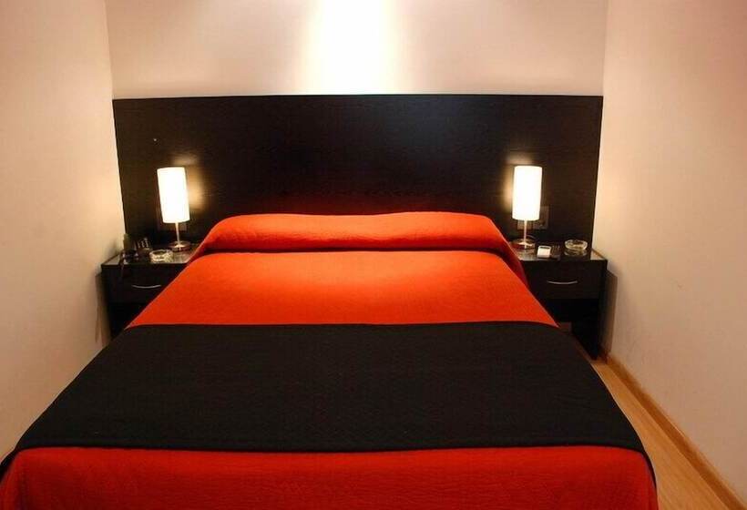 标准三人间, Sur