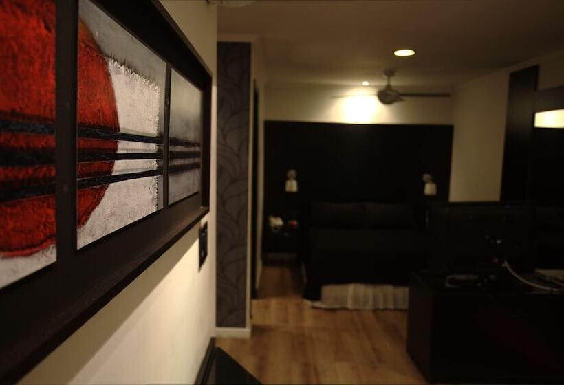 豪华房间带漩涡浴缸, Sur