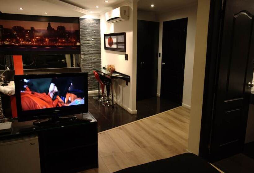 豪华房间带漩涡浴缸, Sur