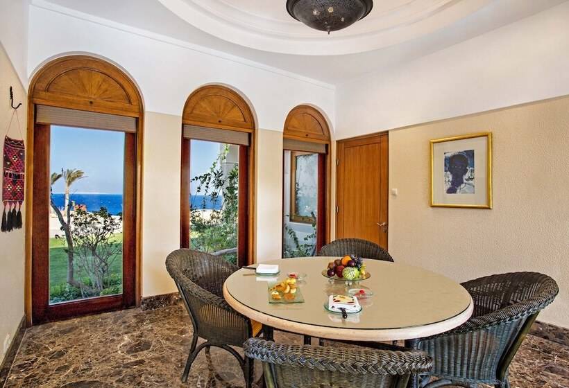 سوییت با استخر, The Oberoi Beach Resort, Sahl Hasheesh