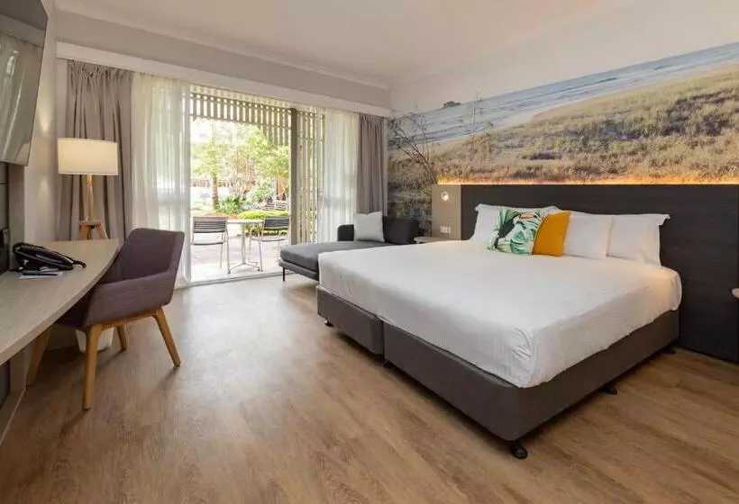 キングサイズベッドのエクゼクティブルーム, Novotel Sunshine Coast Resort
