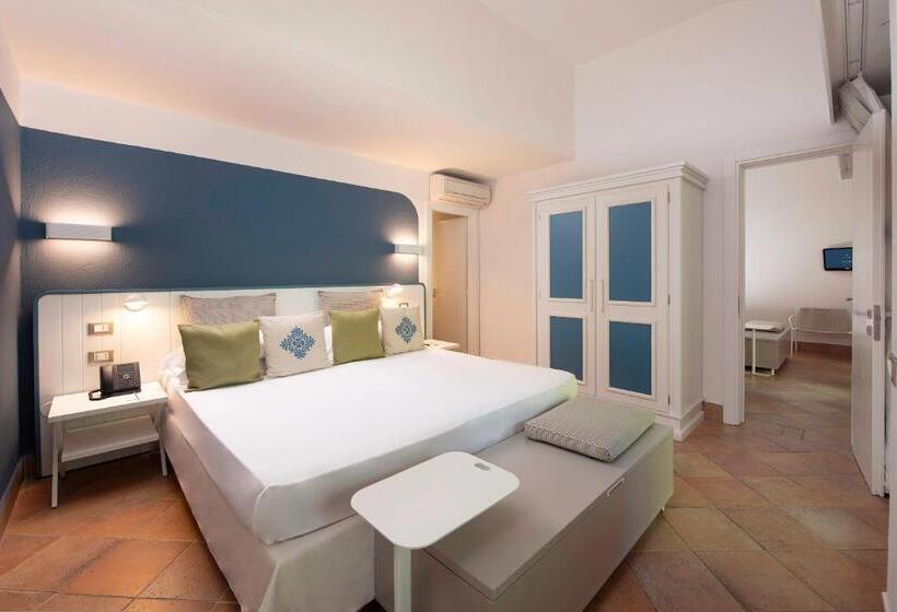 Номер Стандарт Вид на Сад, Chia Laguna   Hotel Village
