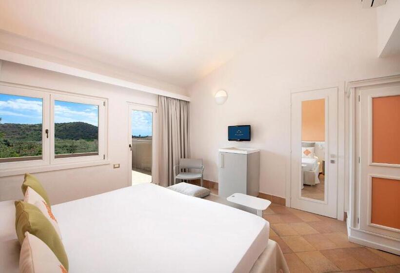 חדר סטנדרט עם מרפסת, Chia Laguna   Hotel Village