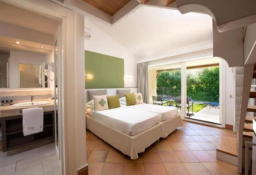 חדר משפחתי נוף לגינה, Chia Laguna   Hotel Village