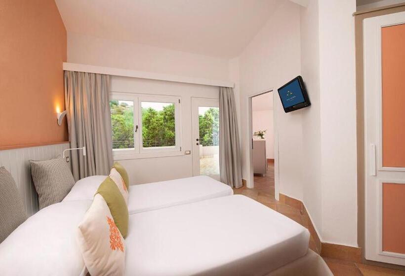 חדר משפחתי, Chia Laguna   Hotel Village