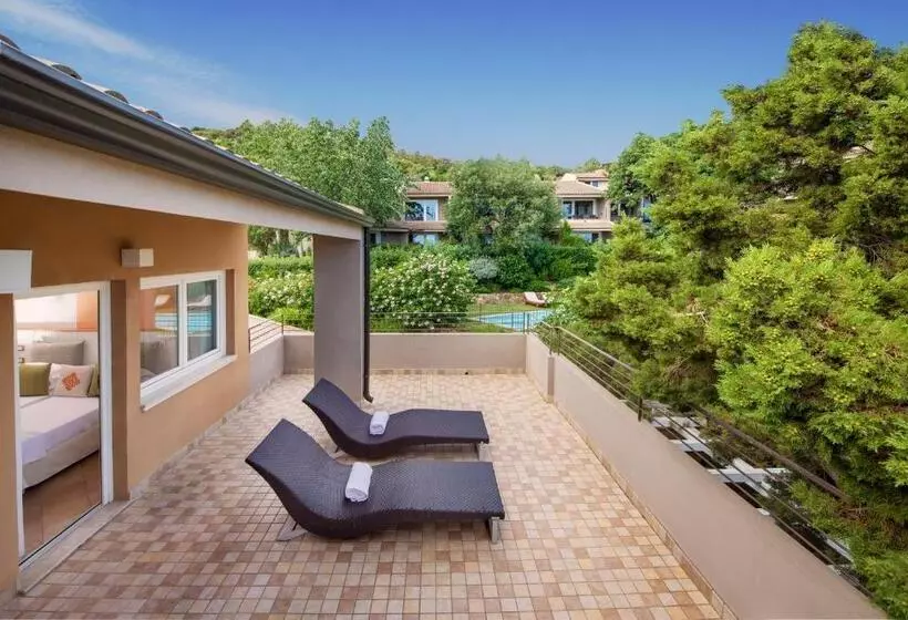 ファミリールーム, Chia Laguna   Hotel Village
