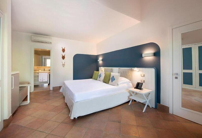 חדר סטנדרט נוף לבריכה, Chia Laguna   Hotel Village