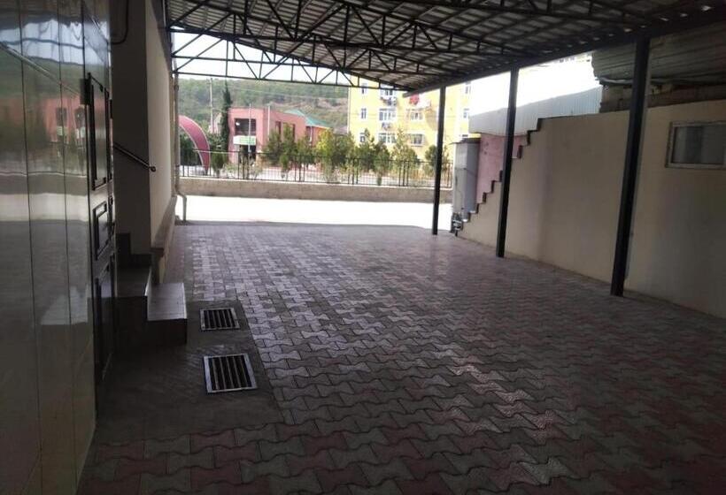 اتاق استاندارد چهار تخته, Ra