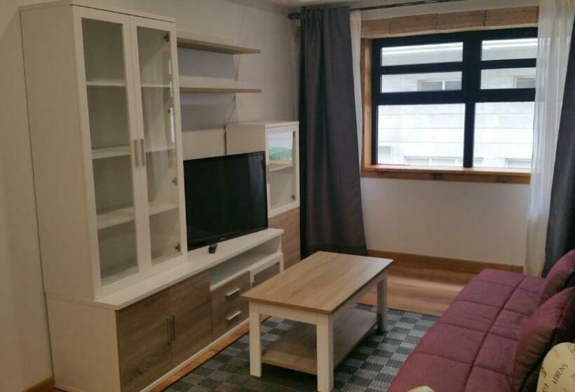 شقة غرفة واحدة, Fermont