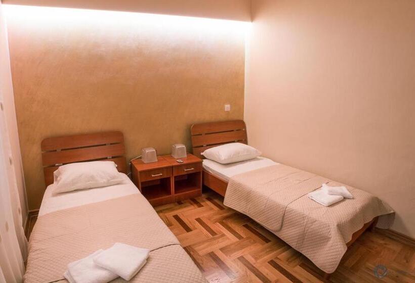 اتاق لوکس, Apartments Vila Marija