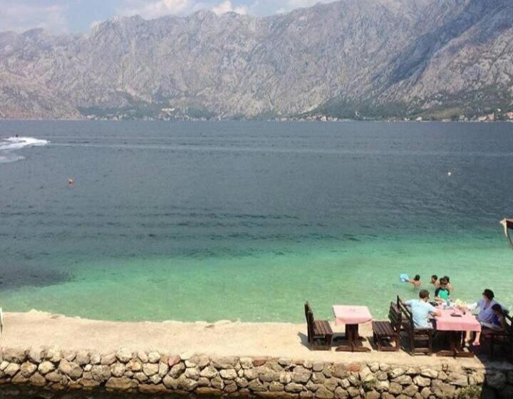 اتاق لوکس, Apartments Vila Marija