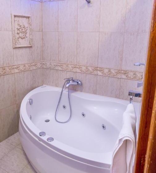 اتاق لوکس با چشم‌انداز دریا, Apartments Vila Marija