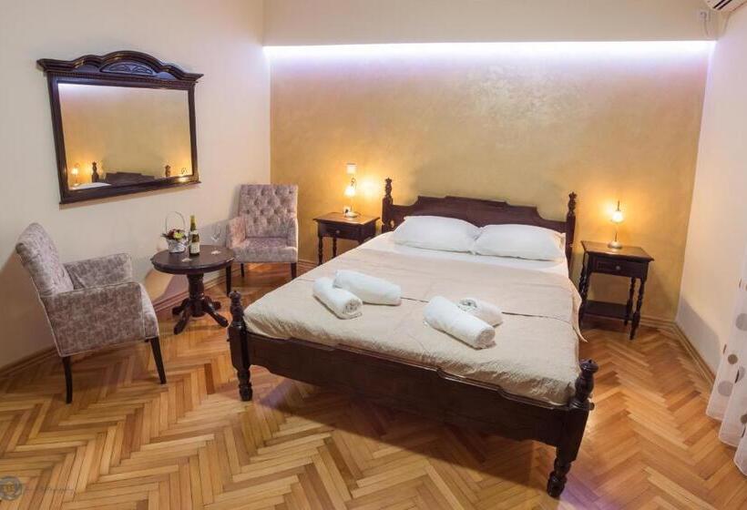 اتاق لوکس با چشم‌انداز دریا, Apartments Vila Marija
