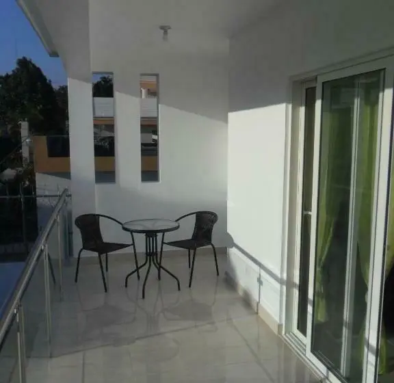 آپارتمان 1 خوابه با تراس, Centro De Santiago