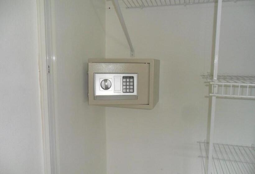 آپارتمان 1 خوابه با تراس, Centro De Santiago