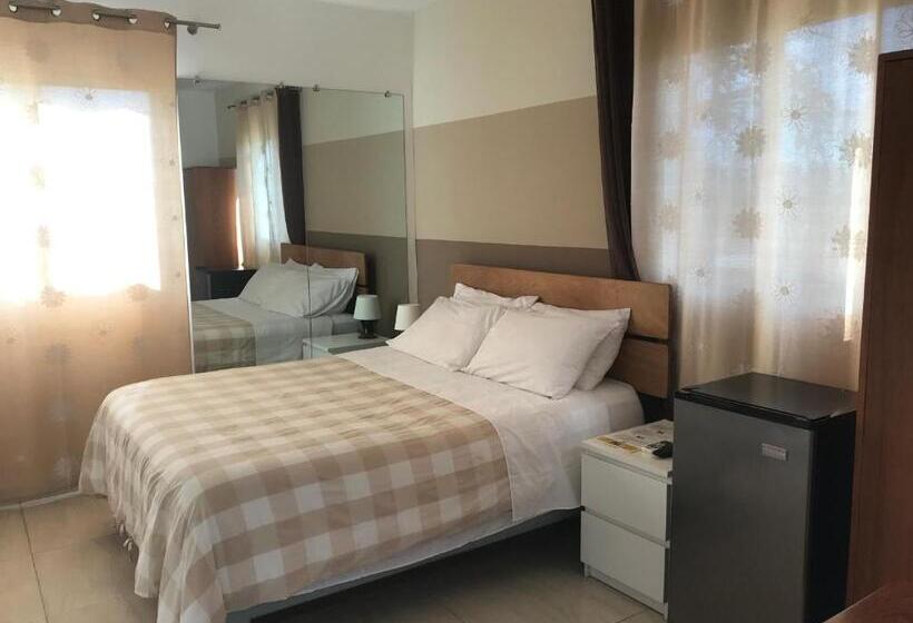 اتاق استاندارد, Centro De Santiago