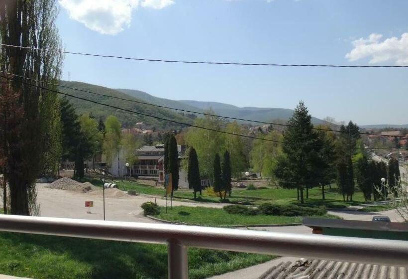 استودیوی استاندارد, Konak Vila Mirković