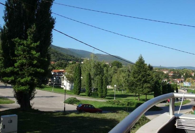 استودیو استاندارد با بالکن, Konak Vila Mirković