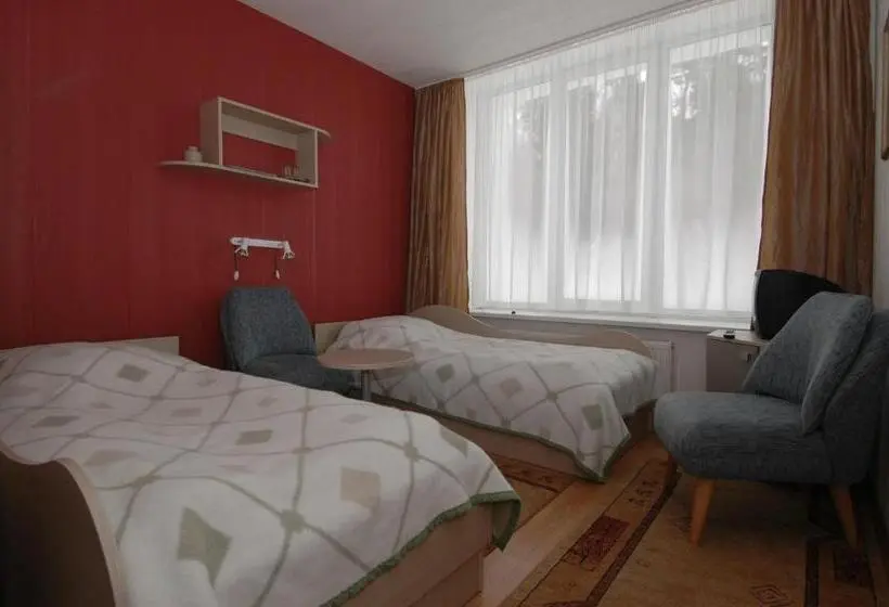 اتاق استاندارد, ąžuolynas