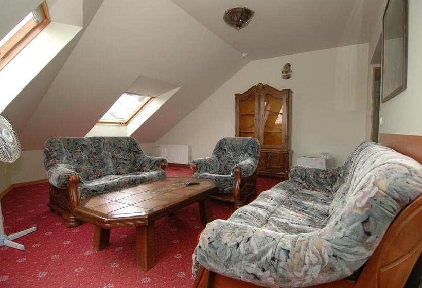 آپارتمان 2 خوابه, ąžuolynas