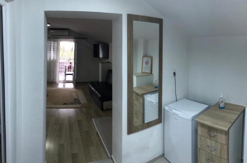 اتاق استاندارد, Venecia Plaza Struga