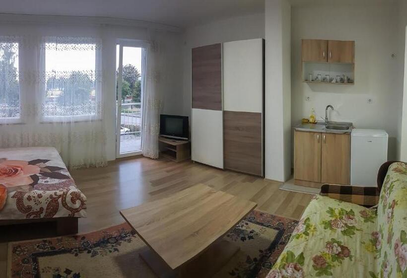 اتاق استاندارد, Venecia Plaza Struga