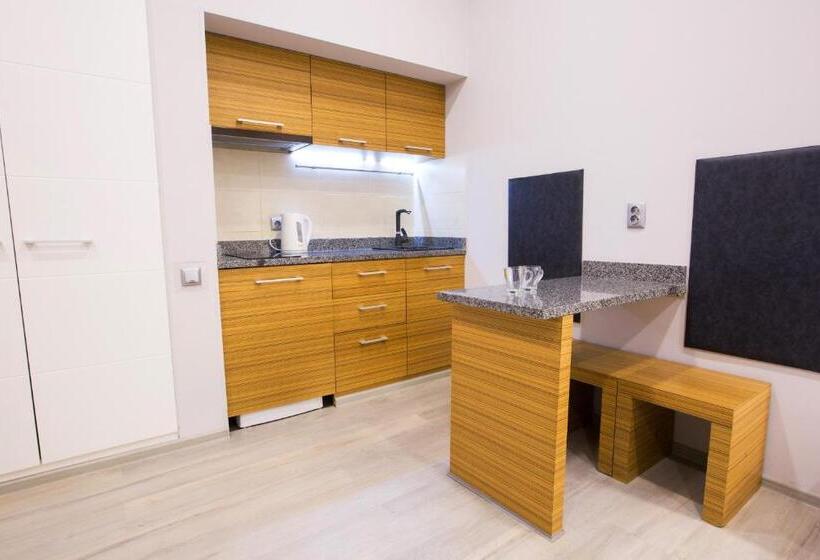 غرفة كلاسيكية رباعية, Pushkinskaya Apartments