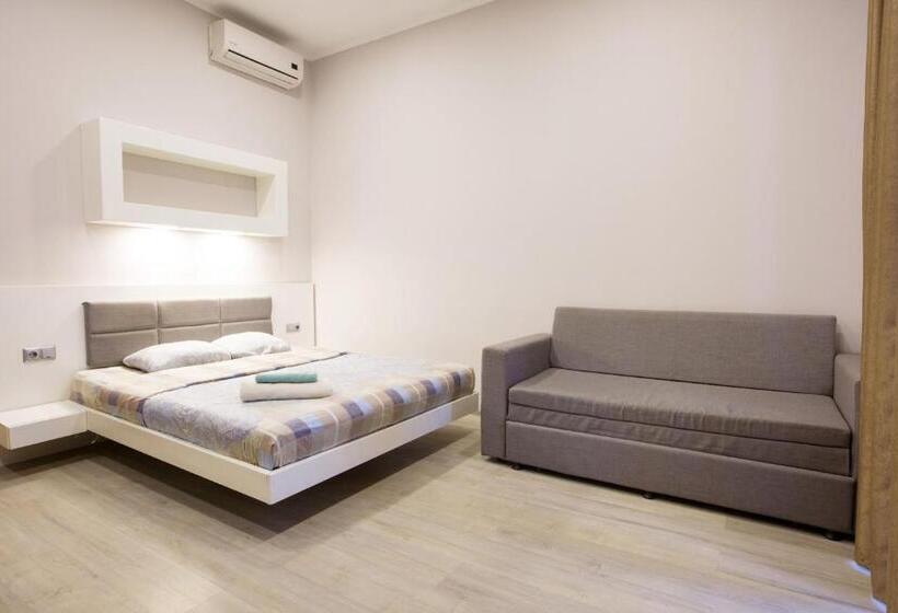 شقة غرفة نوم واحدة مزودة بشُرفة, Pushkinskaya Apartments