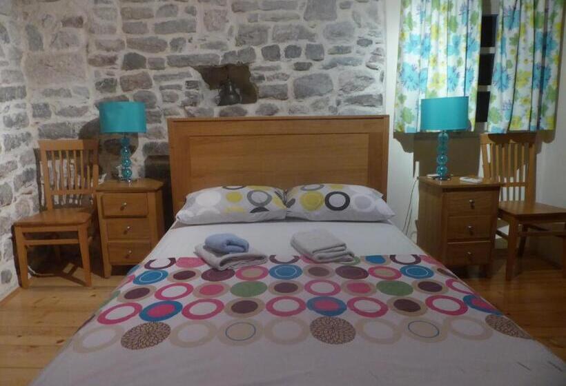 اتاق کلاسیک چهارنفره, Apartments đukić