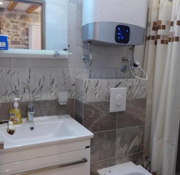 اتاق سوپریور چهار تخته, Apartments đukić