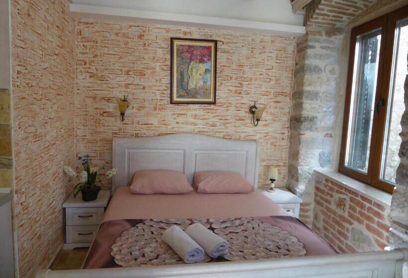 اتاق سوپریور چهار تخته, Apartments đukić