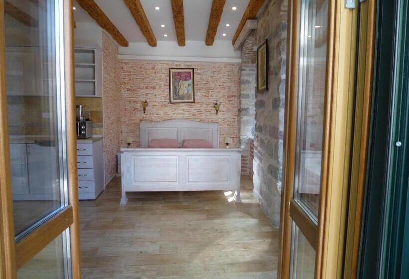 اتاق سوپریور چهار تخته, Apartments đukić