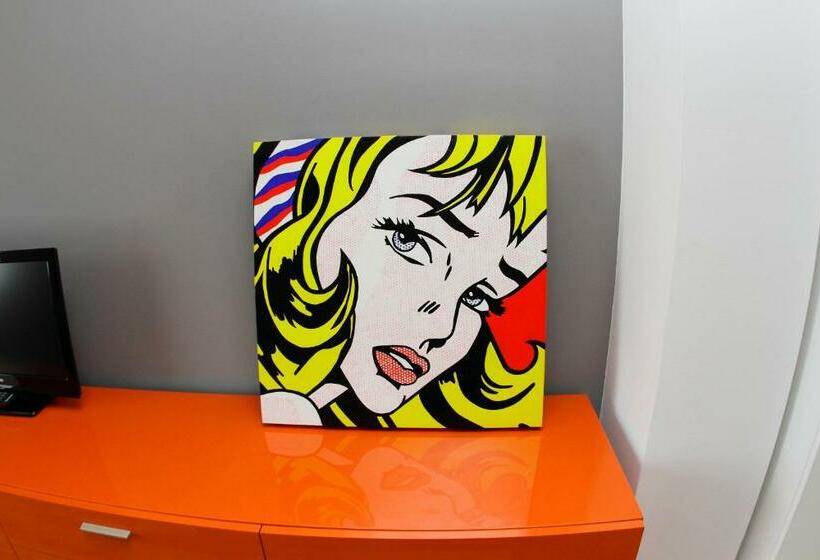 スタンダードスタジオ, Casa Galante