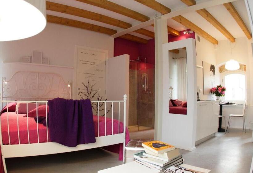 スタンダードスタジオ, Casa Galante