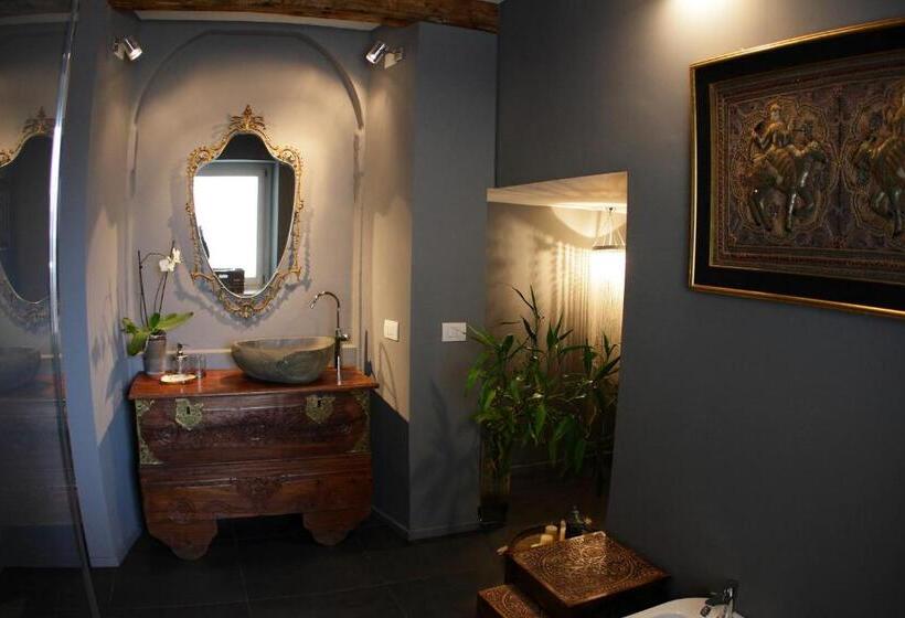 スーペリアスタジオ, Casa Galante