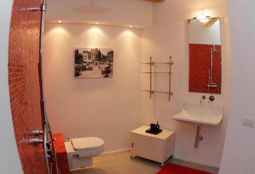 スーペリアスタジオ, Casa Galante