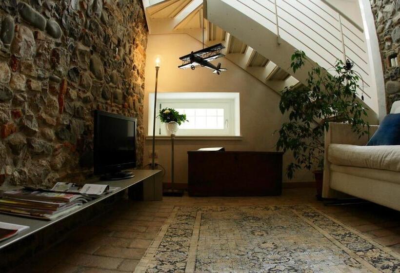 スタンダードスタジオ, Casa Galante