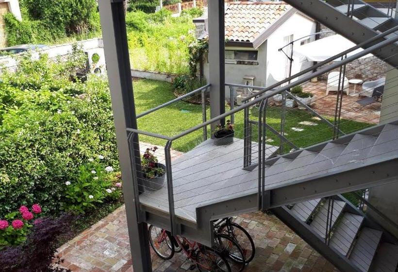 スーペリアスタジオ, Casa Galante