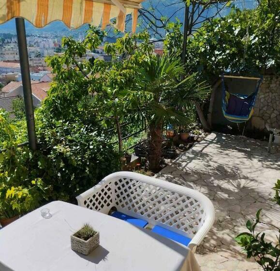 مجموعه ویستا شهر, Guesthouse Panorama