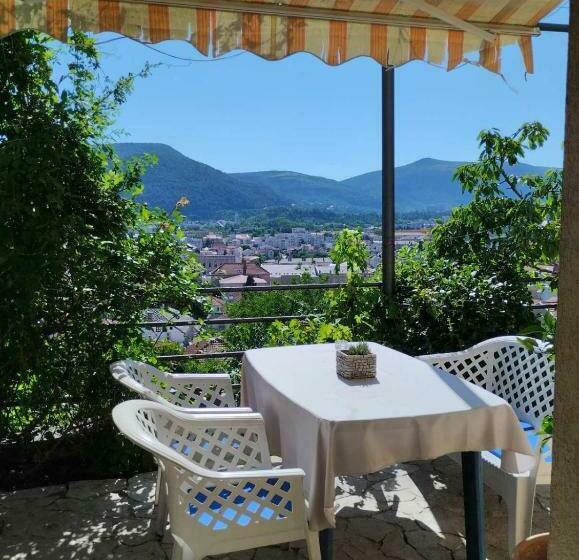 مجموعه ویستا شهر, Guesthouse Panorama