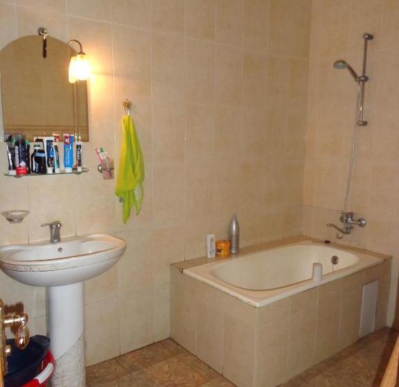 1ベッドルームアパートメント, Private House In Batumi